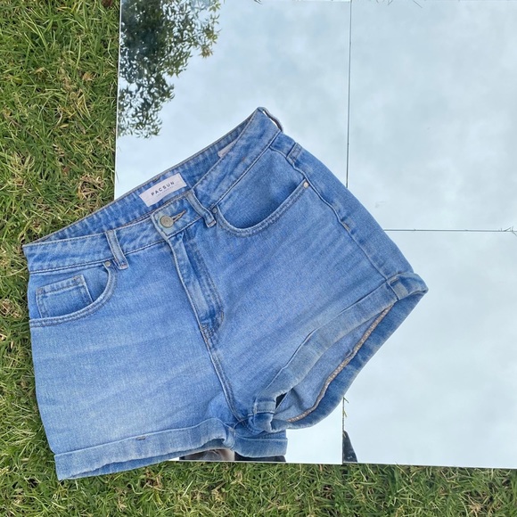 High Waist Pacsun Mom Shorts🥏 - Picture 1 of 4